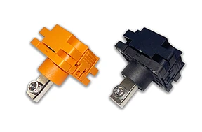 储能穿墙连接器